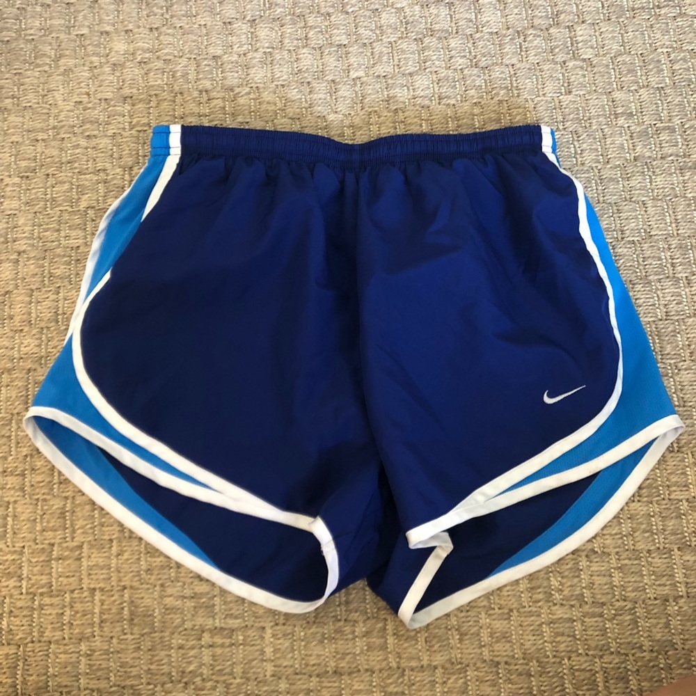 Size M Nike Shorts
